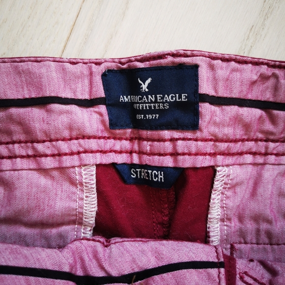 NWOT American Eagle Maroon Stretch Shorts - Picture 2 of 4